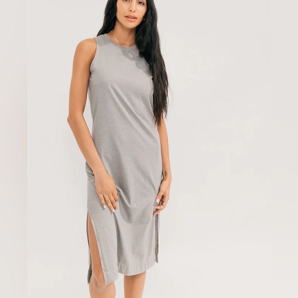 🔥Easy standard Relaxed Midi Muscle Dress sz medium  New